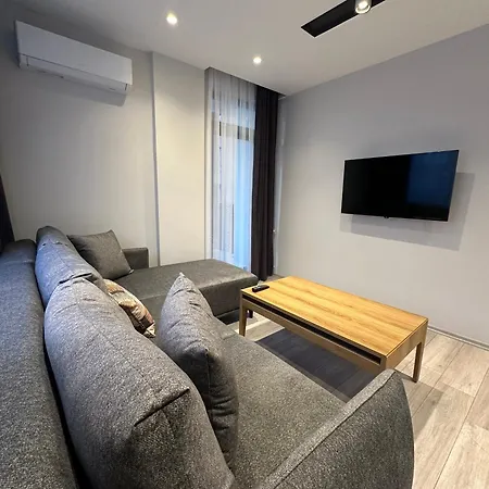 Real Homes Lara Aparthotel