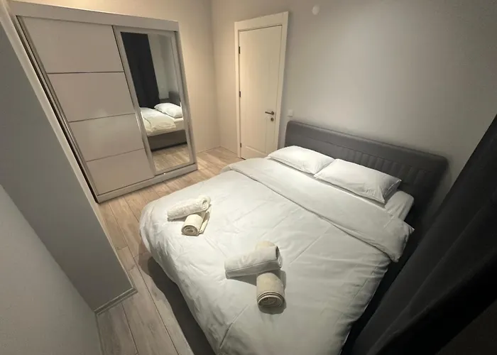 Real Homes Lara Self Check-in 4*