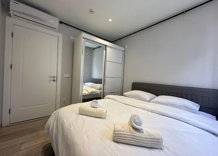 Real Homes Lara Self Check-in Appart hôtel
