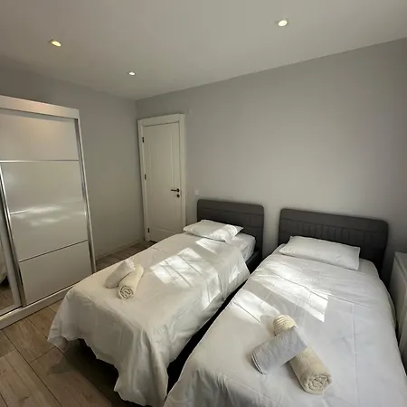 Real Homes Lara Self Check-in 4* Анталья
